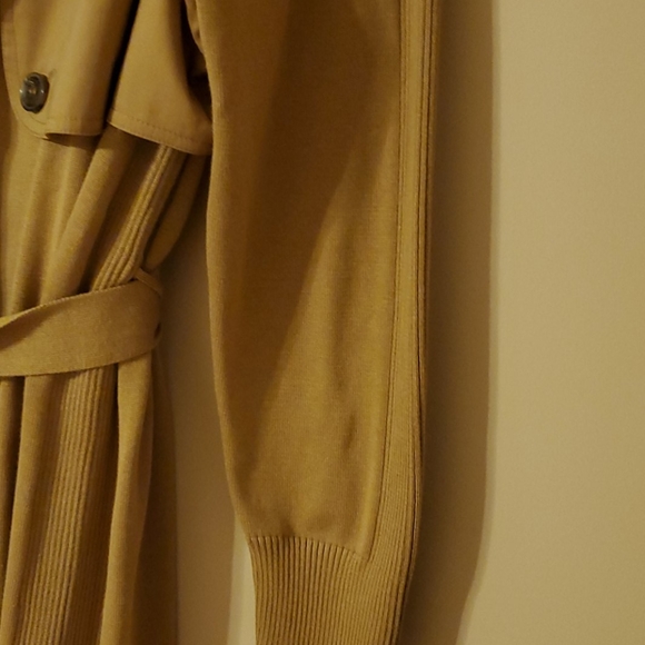 Calvin Klein Large trench coat - Picture 3 of 8